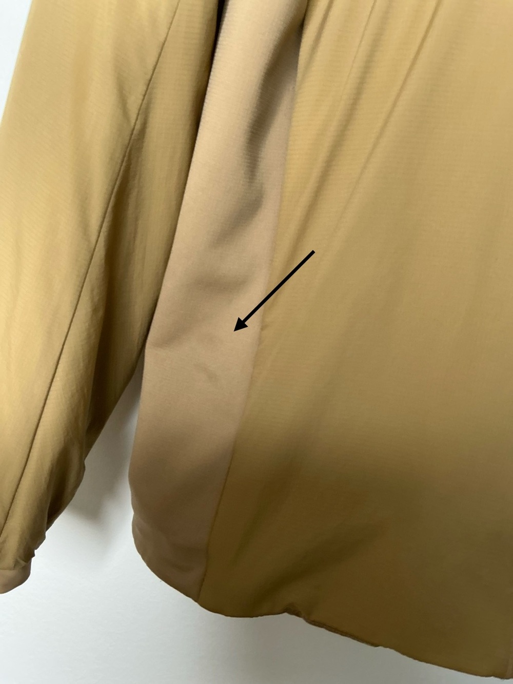 Arc'teryx Men's Atom Light Hooded Insulated Jacket in Tan Size XSmall - Picture 14 of 16